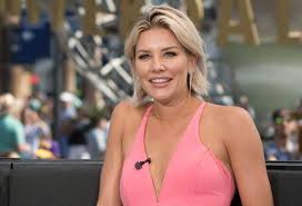 ESPN Sideline Reporter Criticizes Charissa Thompson For Making Up Reports -  The Spun