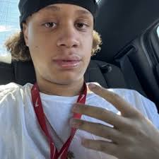 Stream Moneybagzbuzz