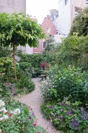 Verborgen Buro Robert Broekema In 2020 Tuin Tuin Ideeen Kleine Achtertuin Tuinieren