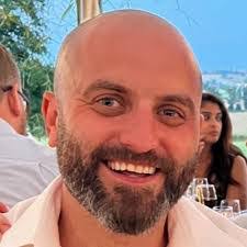 Robert Polsen's Instagram, Twitter & Facebook