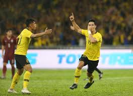 (2000an) 1.datuk lee chong wei (badminton) 2. Brendan Gan Jeneral Yang Memimpin Malaysia Menumbangkan Gajah Perang Axello