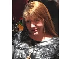 Jennifer Puhl's Instagram, Twitter & Facebook