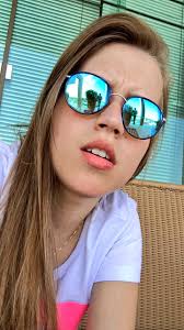 Amanda Backer (@amandabackeer)