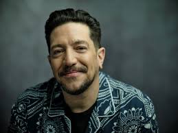 Join us tomorrow at 8:30 p.m. in Millett Hall as Sal Vulcano from  Impractical Jokers and the podcasts “Hey Babe” and “Tastes Buds” take the  stage. Big thanks to the Miami Performing