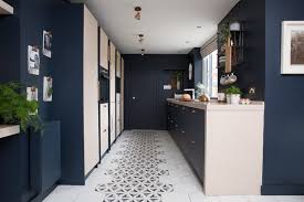 I'll give you my tiling for beginners tips to help navigate both. 45 Eye Catchy Hexagon Tile Ideas For Kitchens Digsdigs