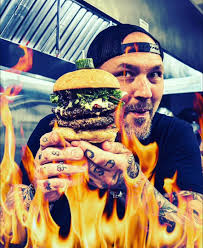 🎶🍷 Sunday Funday is HERE at Parker-Binns! 🍷🎶 We've got BJ & Kayla  hitting the stage from 3–6 PM, bringing all the latest country vibes and  your favorite catchy tunes — you