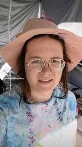 Miriam lee (@makebelievegallery) • Instagram photos and videos