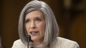 Trump giving Miriam Adelson the Medal of Freedom captures the transactional  nature of his presidency