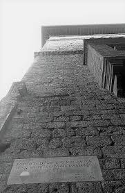 The character of pia dei tolomei, worth investigating further as even her name remains uncertain today, is reinterpreted in the light of the most recent advances in the literary critique. Noi Frammenti Di Siena Rivista Su Siena Personaggi Storie Approfondimenti Una Leggenda Pia I Tolomei E Dante