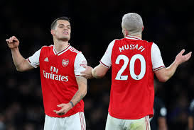 Mustafi ist seit 01 июля 2021 г. Xhaka And Mustafi Appear To Have Argument Before Arteta Appears