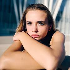 Beautiful shooting from Barcelona with beautiful @daria.mai