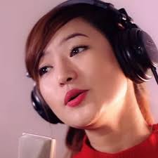 Listen to Yo Maya Ho