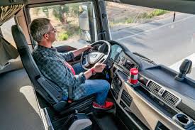 Den führerschein habe ich nach einem jahr zurück bekommen (mpu gab es dmals noch nicht). Lkw Fuhrerschein Alle Infos Autobild De