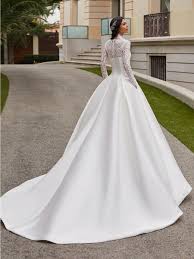 Kaufen sie die besten brautkleider 2021 online bei irenekleider.de. Die Perfekte Brautkleid Silhouette Pronovias