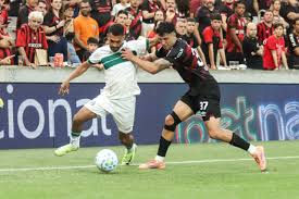 Domingo de Brasileirão tem Coxa contra Galo e Furacão diante do Palmeiras; saiba como assistir