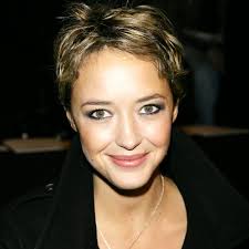 Born february 25, 1973) is a french actress. Helene De Fougerolles Une Maman Engagee Magicmaman Com
