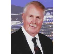 Merle Case's Instagram, Twitter & Facebook