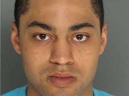 Wanted man caught in Saugerties after fleeing from U.S. marshals (video)