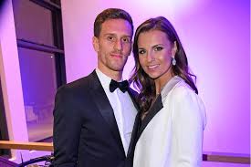 He was previously married to ariane and claudia. Laura Jorg Wontorra Uber Familie Treue Und Trinkfestigkeit Gala De