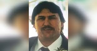 Tom Capps's Instagram, Twitter & Facebook