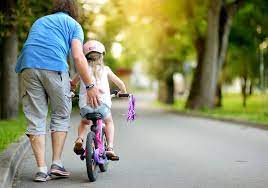 304 74 pria biker sepeda motor. Anak Pintar Bersepeda Dengan 5 Tips Berikut Ini Orami