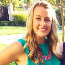 Sarah Kamp (@SaraheKamp)