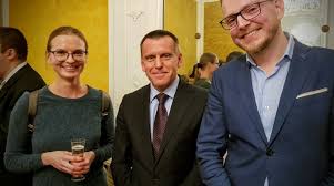 Naszym celem jest, aby każda osoba doświadczająca trudności w zakresie zdrowia psychicznego miała szansę na wyzdrowienie. Szefowa Fundacji Otwarty Dialog Chwali Sie Zdjeciem Z Polskim Ambasadorem W Belgii Foto Kresy