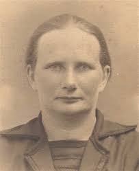 Mabel Griggs's Instagram, Twitter & Facebook