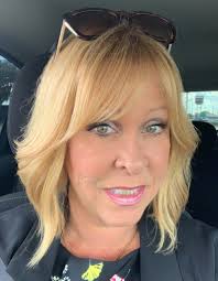 Liz Emery independent consultant for Pampered Chef