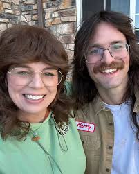 See you when I pick up a DoorDash gary. @dunkin #mullet #jobs #hired #fired  #dunkindonuts #wednesday #reels