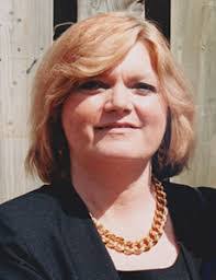 Denise Holbrook's Instagram, Twitter & Facebook