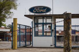 Fechamento da Ford pode gerar baque de R$ 5 bilhões na economia da Bahia -  Cidadeverde.com