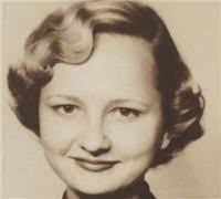 Peggy Moon's Instagram, Twitter & Facebook