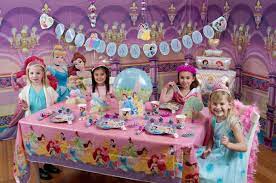This looks like the perfect party snack for any little princesses! Disney Princess Birthday Party Ideas Decorations Sandy Party Decorations