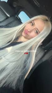 Eva Choi's Instagram, Twitter & Facebook