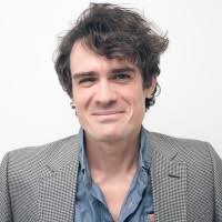 30+ "Erik Möller" profiles