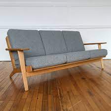 The replica plank sofa comes fully assembled, and matching single seat lounge chairs are also available. Mid Century Danish Oak Plank Sofa Model Ge 290 By Hans Wegner For Getama In Kvadrat Wool 57840
