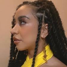 darius. (@_dariussimpson)