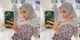 Bakal menampilkan pelakon seperti syerinie myra, sharnaaz ahmad dan luqman hafidz. Biodata Siti Khadijah Halim Pelakon Drama Dia Yang Ku Cinta Azhan Co