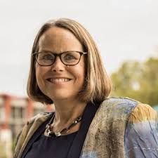 As busy and important as our professional lives are... let's never forget  to make time for ourselves. I love my job and it always comes as a top  priority, but I think