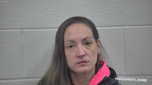 Kimberly Wink's Instagram, Twitter & Facebook