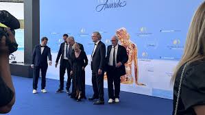 NEWS (FRED BREINERSDORFER) | Fred Breinersdorfer