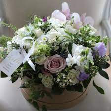Just Really Nice Flowers Hat Box Flowers Tiger Lily Flower Arrangements