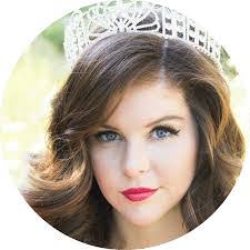 Kimberly Jester's Instagram, Twitter & Facebook