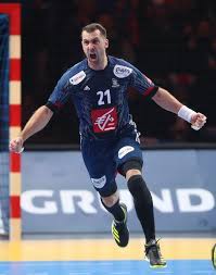 Nikola karabatic effectue son retour après sa grave blessure au genou. Michael Guigou Zimbio