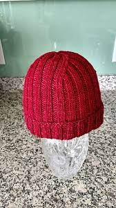This Pattern Is A Basic Knit 2 Stitches Purl 2 Stitches If You Are Comfortable Knitting In The Round And Want Hat Knitting Patterns Beanie Pattern Yarn Hats