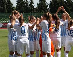 See more ideas about logo design, logos, design. Verdientes Gluck Fcz Frauen In Der Champions League Abseits Ch