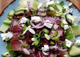 Rote Beete Salat Mit Schinken Und Feta Rezept Von Theaskuechenreisen Rezept In 2020 Rote Beete Rezepte Mit Feta Salat Mit