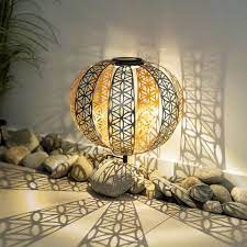 Solar kugelleuchte 3x 25cm set gartenkugel gartenleuchte. Etc Shop Led Gartenstrahler Solarkugel Metall Silber Kugel Solarleuchten Fur Den Garten Solarlampe Orientalische Kugel Mit Lichteffekt Und Erdspiess 1x Led Warmweiss D 30 Cm Online Kaufen Otto