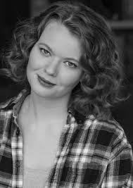 Anna Roemer's Instagram, Twitter & Facebook